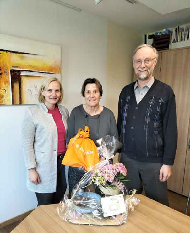 Foto: Bildungswerk Birgit Walker, Brigitte Bott, 1. Vorsitzender Pfarrer Fischer